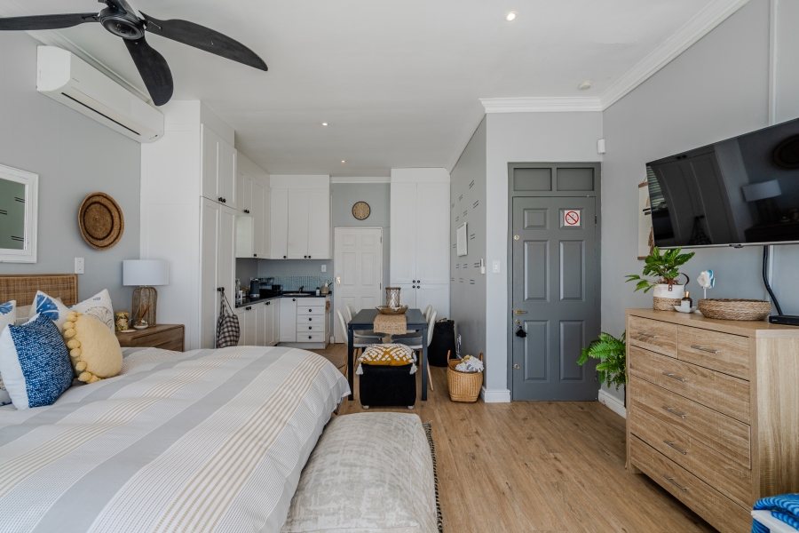 4 Bedroom Property for Sale in Simons Kloof Western Cape